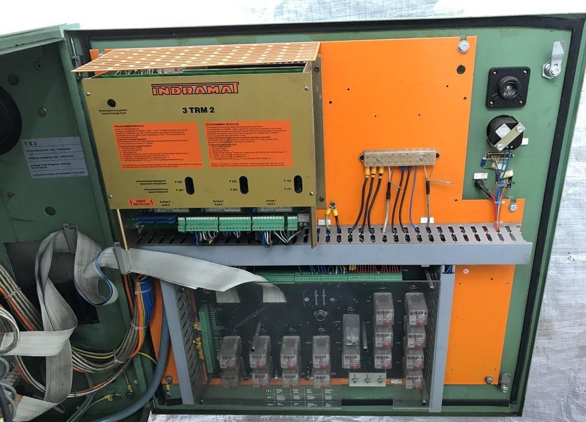 Gebraucht CNC-Fräsmaschine MAHO