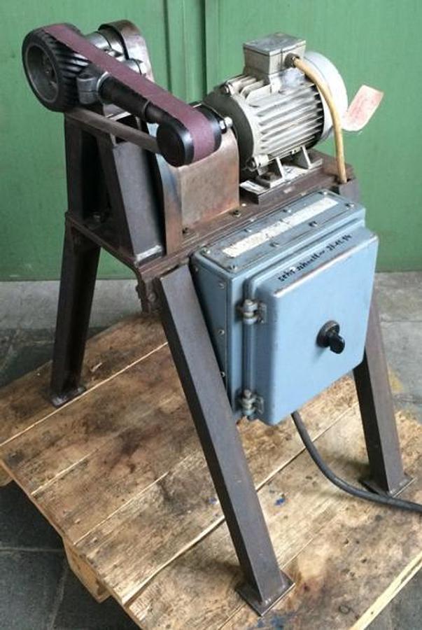 Gebraucht Metallbearbeitungsmaschine   EIGENBAU Kontaktschleifmaschinen