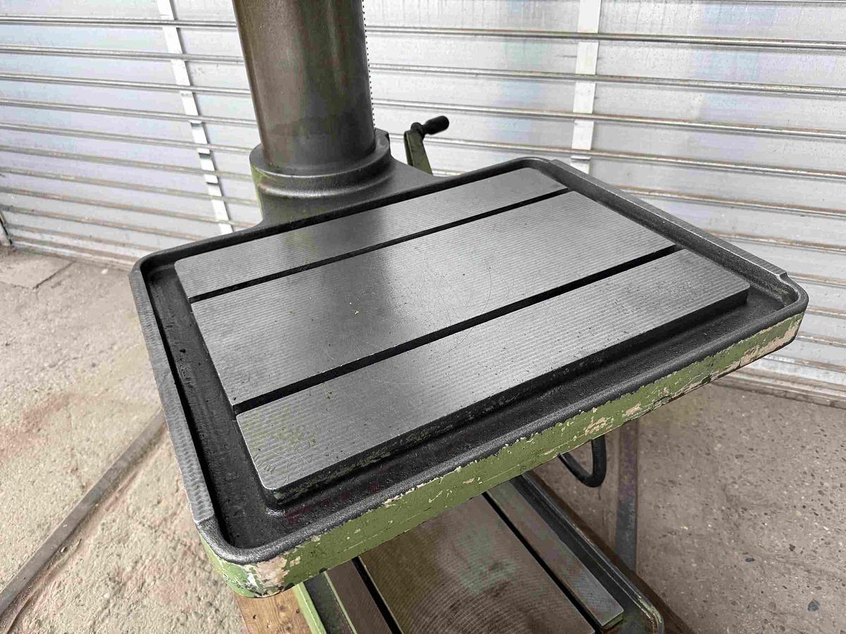 Gebraucht Säulenbohrmaschine ALZMETALL