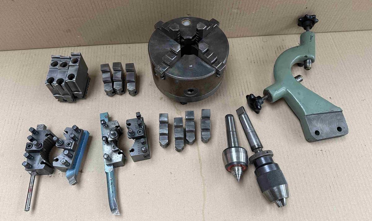 Gebraucht Leit- u. Zugspindeldrehmaschine ZMM Sofia (bulgarisches Fabrikat)