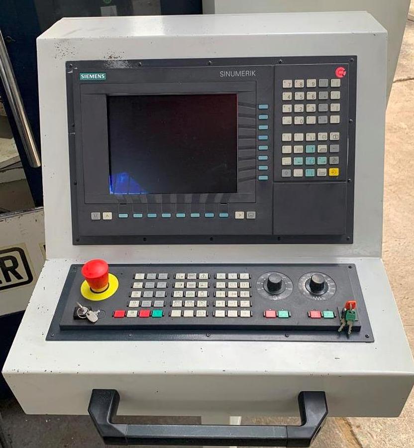 Gebraucht "Kompakt"-Bearbeitungszentrum SPINNER