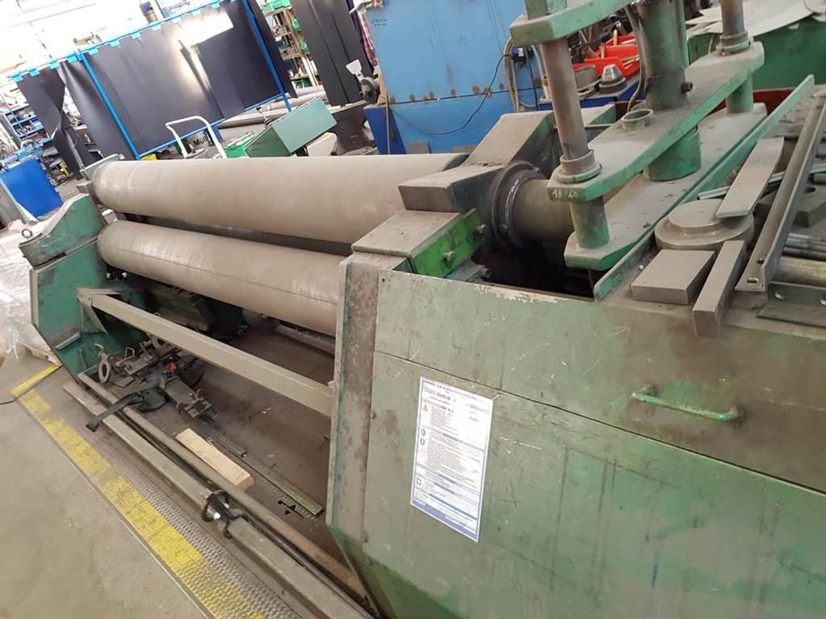 Gebraucht Dreiwalzen-Rundbiegemaschine SCHÄFER