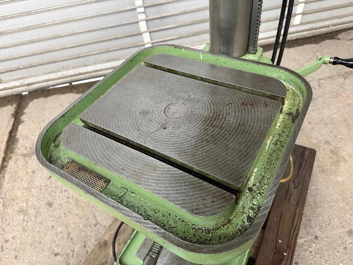 Gebraucht Säulenbohrmaschine ALZMETALL