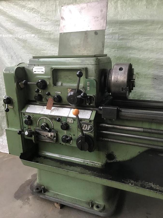 Gebraucht Metallbearbeitungsmaschine   VDF-HEIDENREICH & HARBECK 18 RO - Leit- u. Zugspindeldrehmaschinen