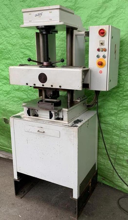 Gebraucht Industriemaschine   OERTLIN UE 40