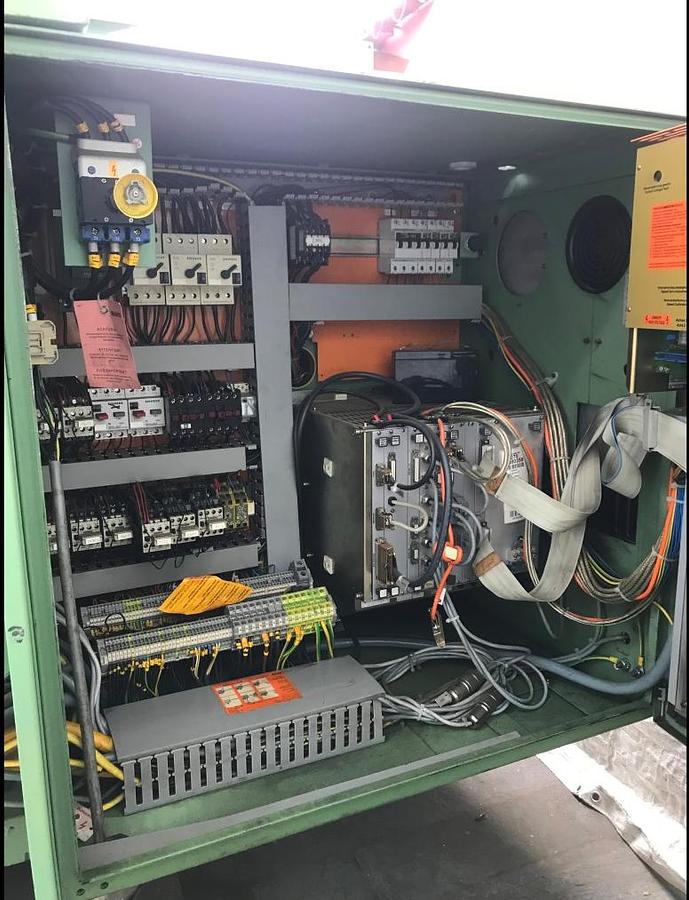 Gebraucht CNC-Fräsmaschine MAHO