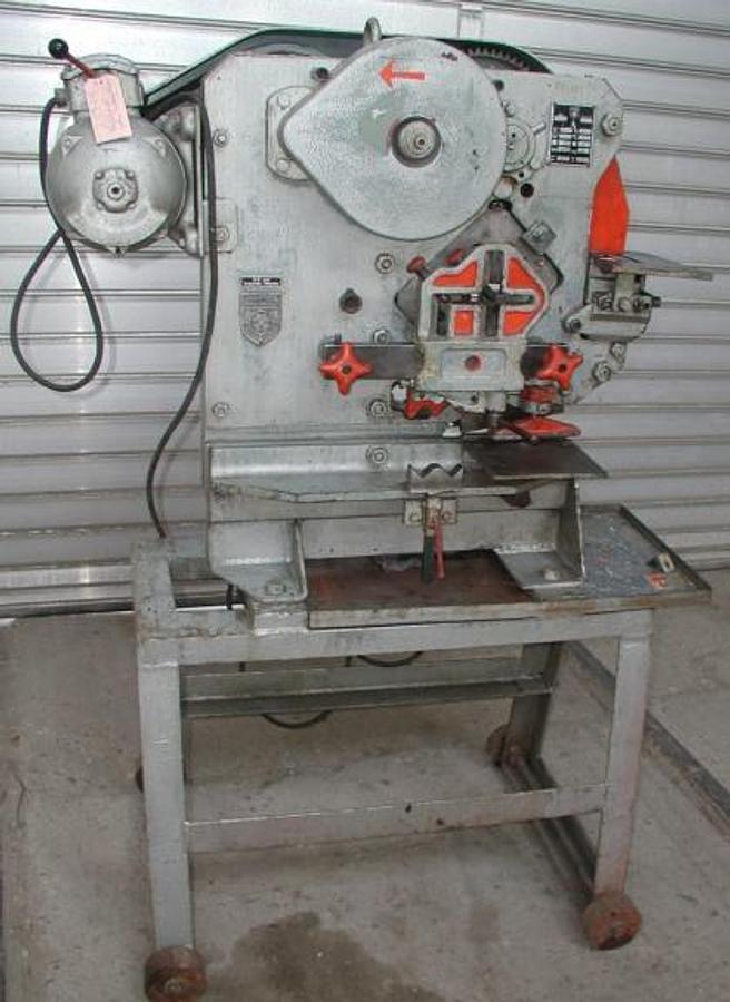 Gebraucht Metallbearbeitungsmaschine   PEDDINGHAUS Peddy - Profilstahlscheren