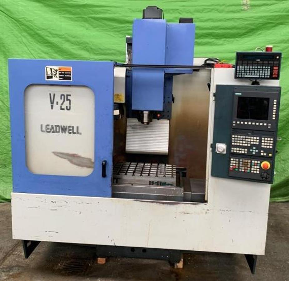 Gebraucht Metallbearbeitungsmaschine   LEADWELL V-25 - CNC-Bearbeitungszentren - vertikal