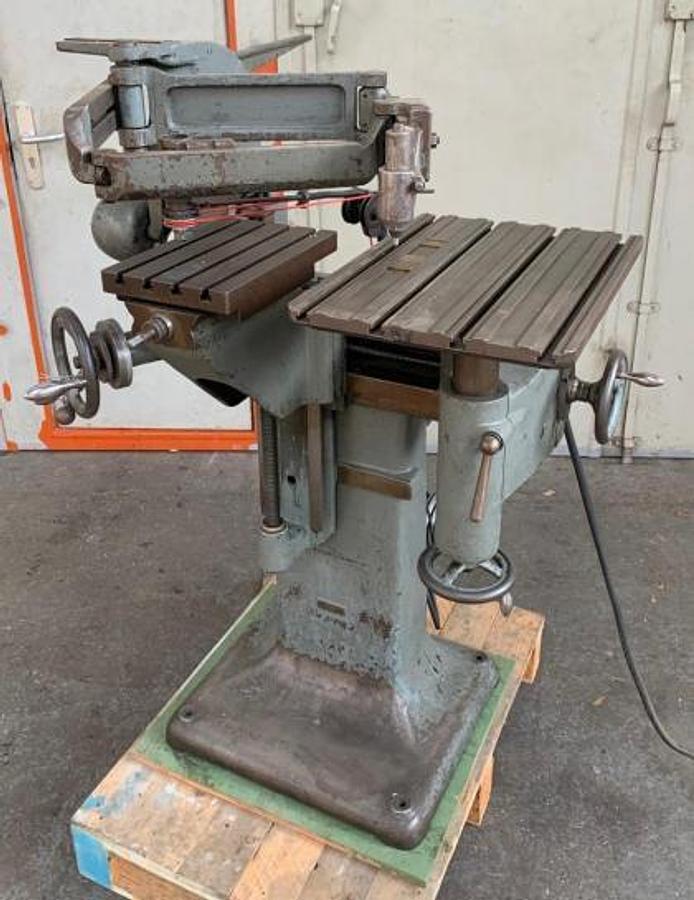 Gebraucht Fräsmaschine   DECKEL GK 1 - Gravier- u. Kopierfräsmaschinen