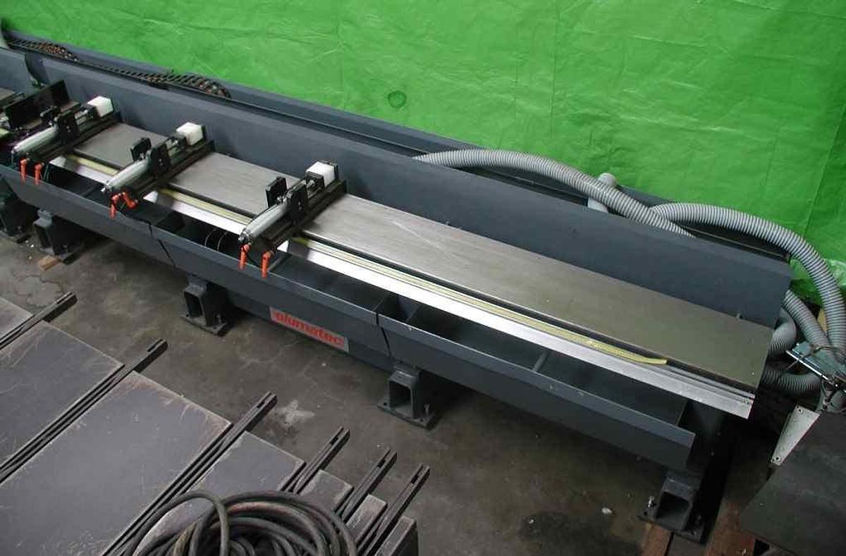 Gebraucht CNC-Stab-Bearbeitungszentrum ELU