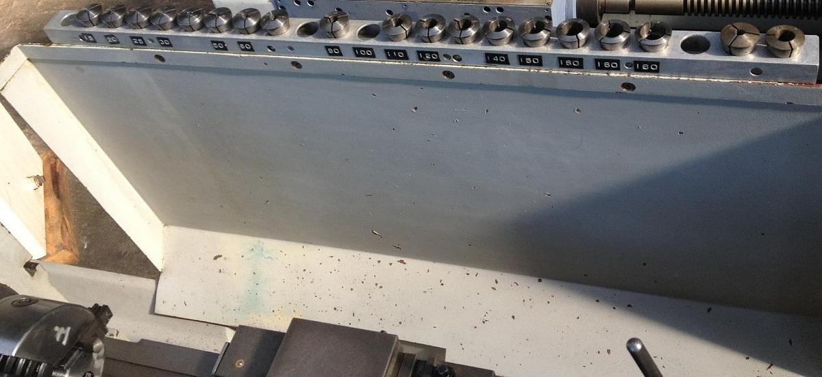 Gebraucht Leit- u. Zugspindeldrehmaschine CORTINI 200