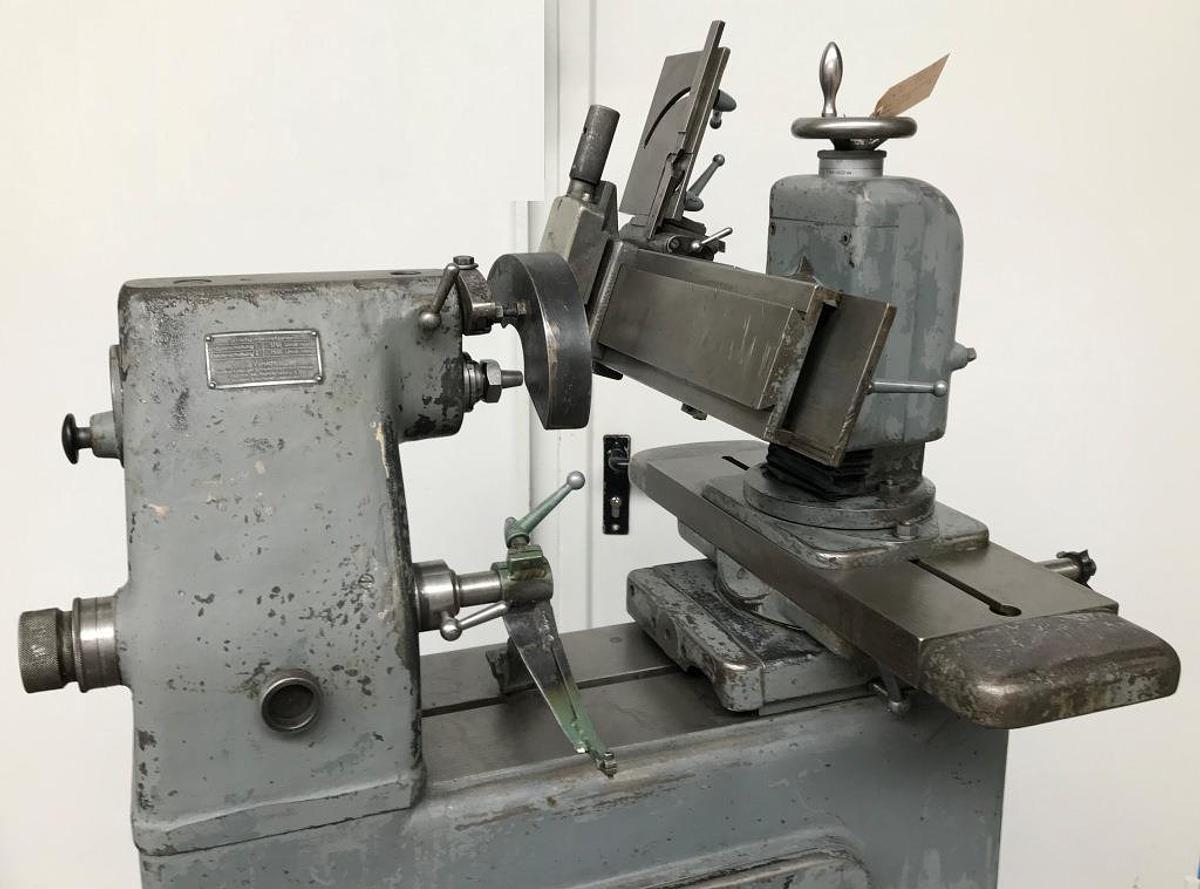 Gebraucht Universal-Werkzeugschleifmaschine DECKEL