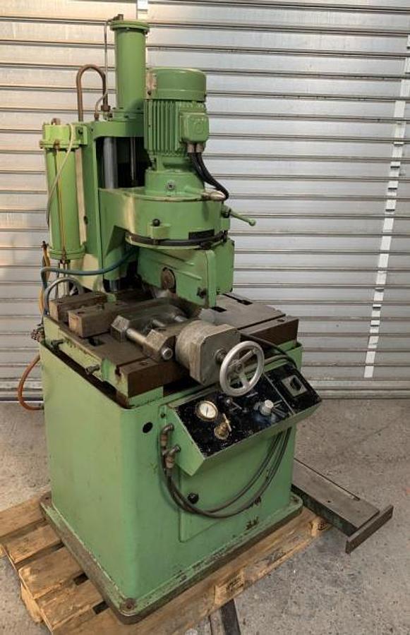 Gebraucht Metallbearbeitungsmaschine   EISELE VMS IV PV - Metallkreissägen