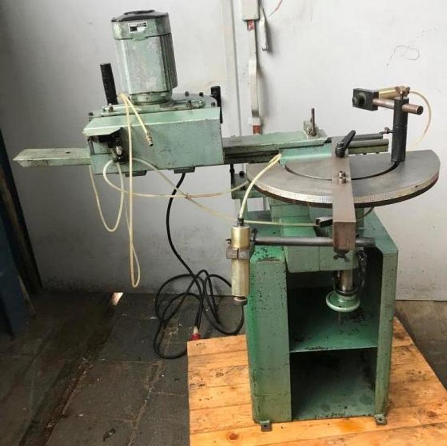 Gebraucht Metallbearbeitungsmaschine   GRAULE AKF 5/300 - Fensterbearbeitung
