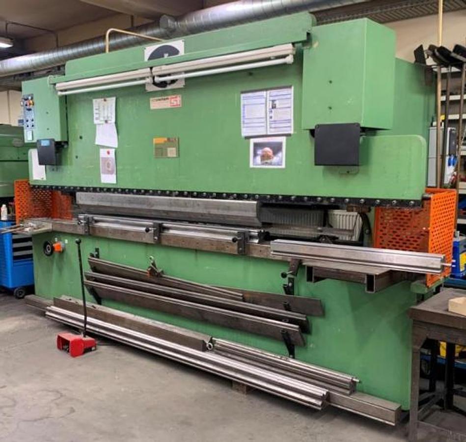 Gebraucht Metallbearbeitungsmaschine   ATLANTIC HPA 135/40 - Abkantpressen