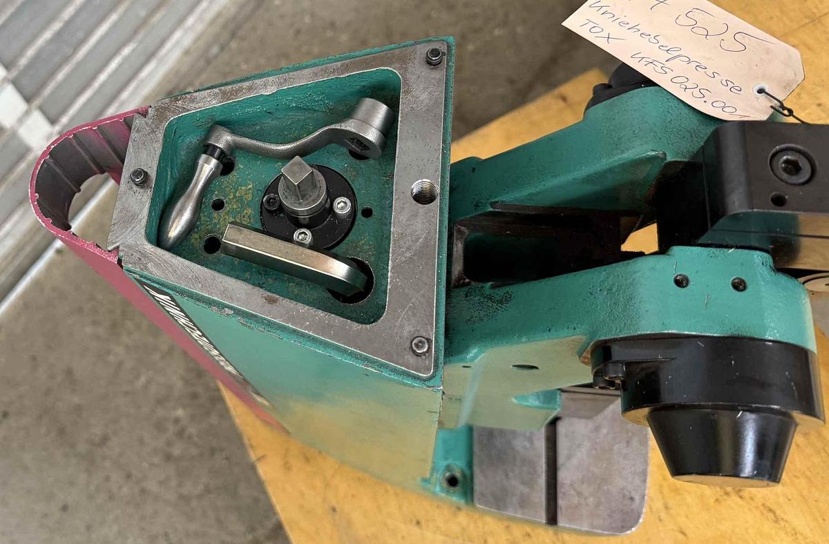 Gebraucht Kniehebelpresse TOX