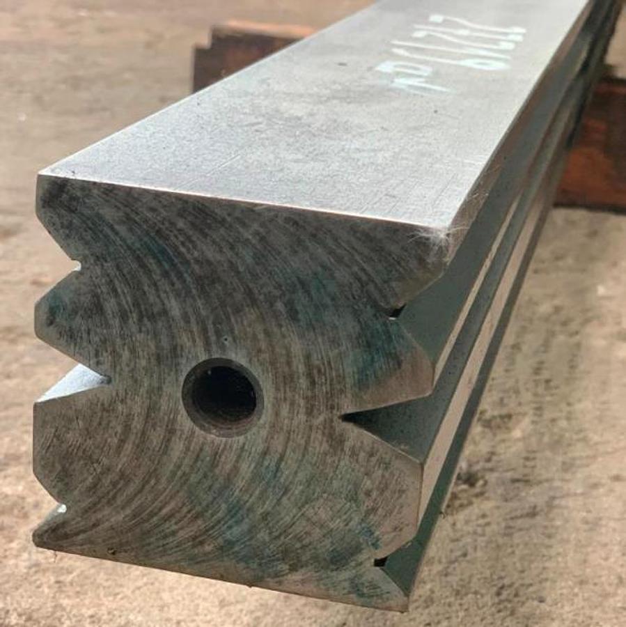 Gebraucht Universalmatrize