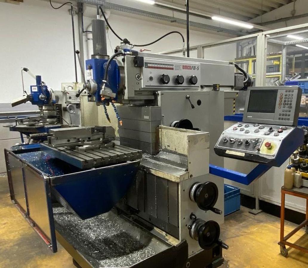 Gebraucht Universalfräsmaschine EMCO