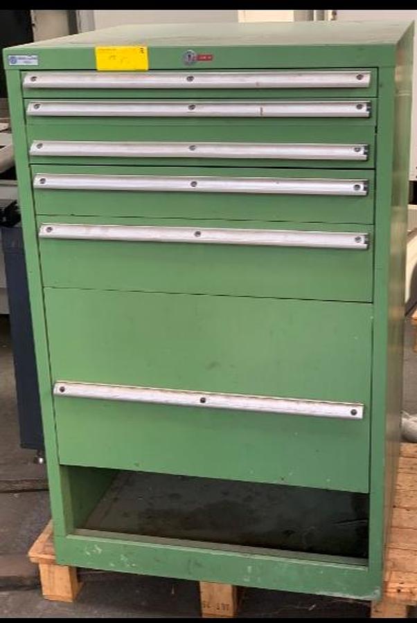 Gebraucht Vertikal-Bearbeitungszentrum BRIDGEPORT 