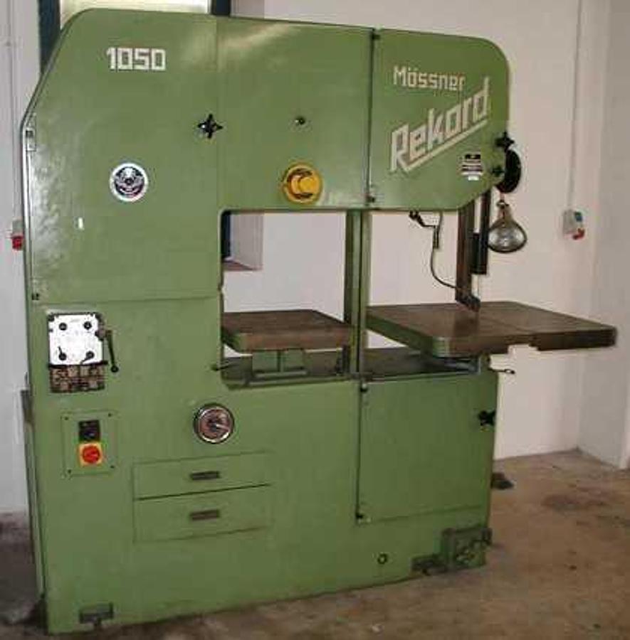 Gebraucht Metallbearbeitungsmaschine   MÖSSNER REKORD SSF 1050 - Vertikalbandsägen