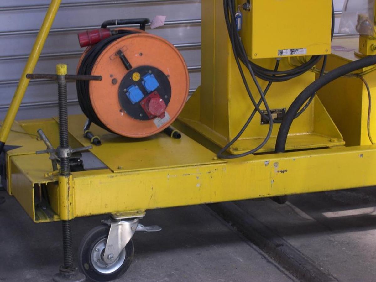 Gebraucht Hub-Arbeitsbühne KULI