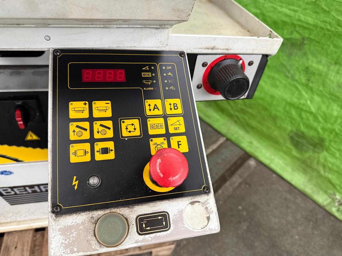 Gebraucht Hochleistungs-Bandsäge BEHRINGER