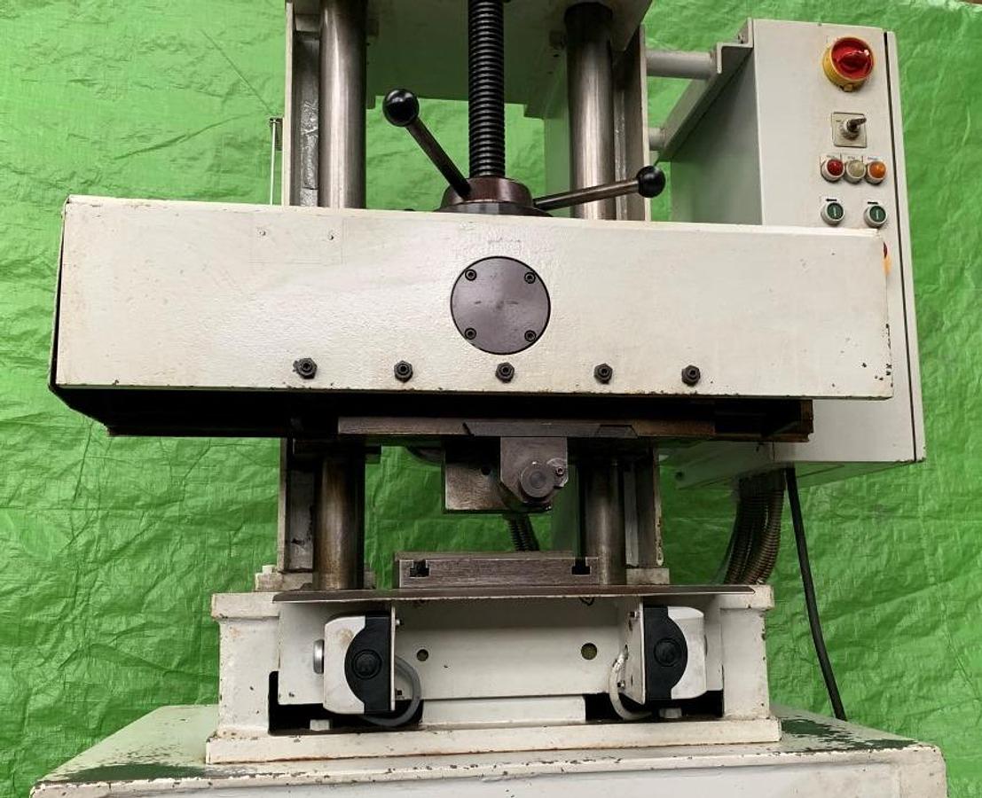 Gebraucht Stempelmaschine OERTLIN