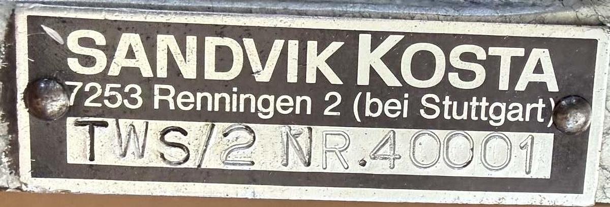 Gebraucht Horizontal-/Vertikal-Schnell-Teilapparat SANDVIK KOSTA