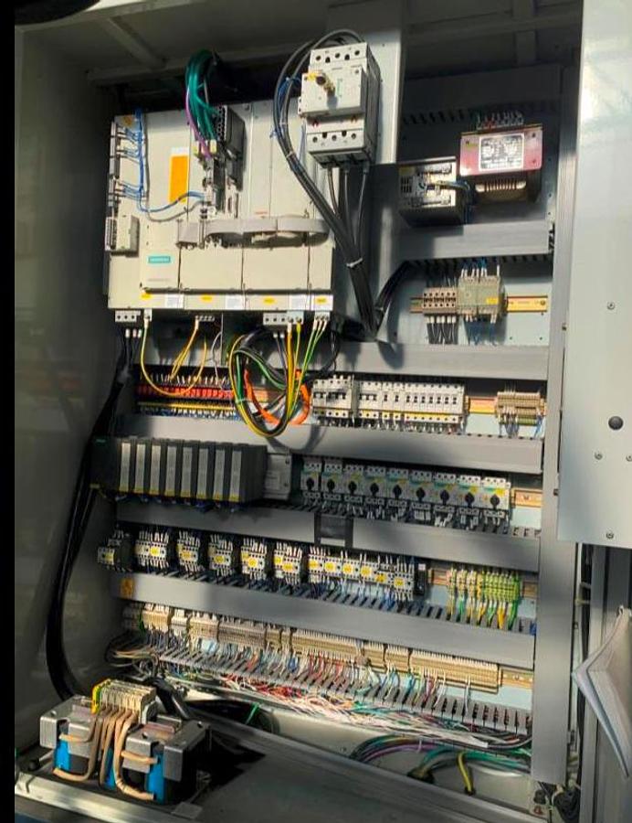 Gebraucht "Kompakt"-Bearbeitungszentrum SPINNER