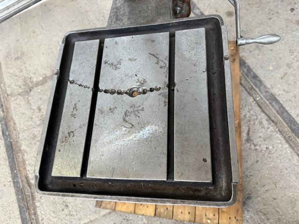 Gebraucht Säulenbohrmaschine GILLARDON