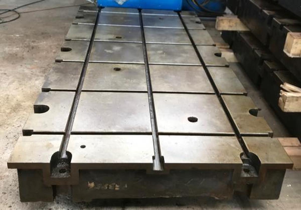 Gebraucht Werkstattgerät   T-Nuten- u. Aufspannplatten