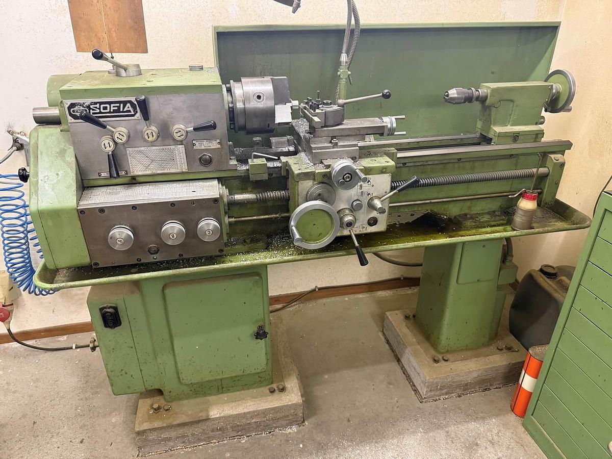 Gebraucht Leit- u. Zugspindeldrehmaschine ZMM Sofia (bulgarisches Fabrikat)