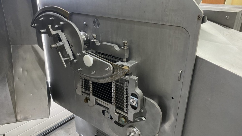 Used Food Logistik meat dicer