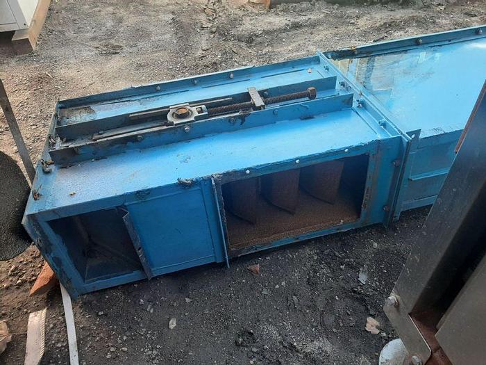 Used Elevator, Bucket, 20', C/st, Universal, Mdl U2 #S744400