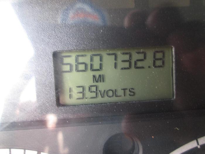 Used 2006 Freightliner Business Class M2 Tandem Axle Semi