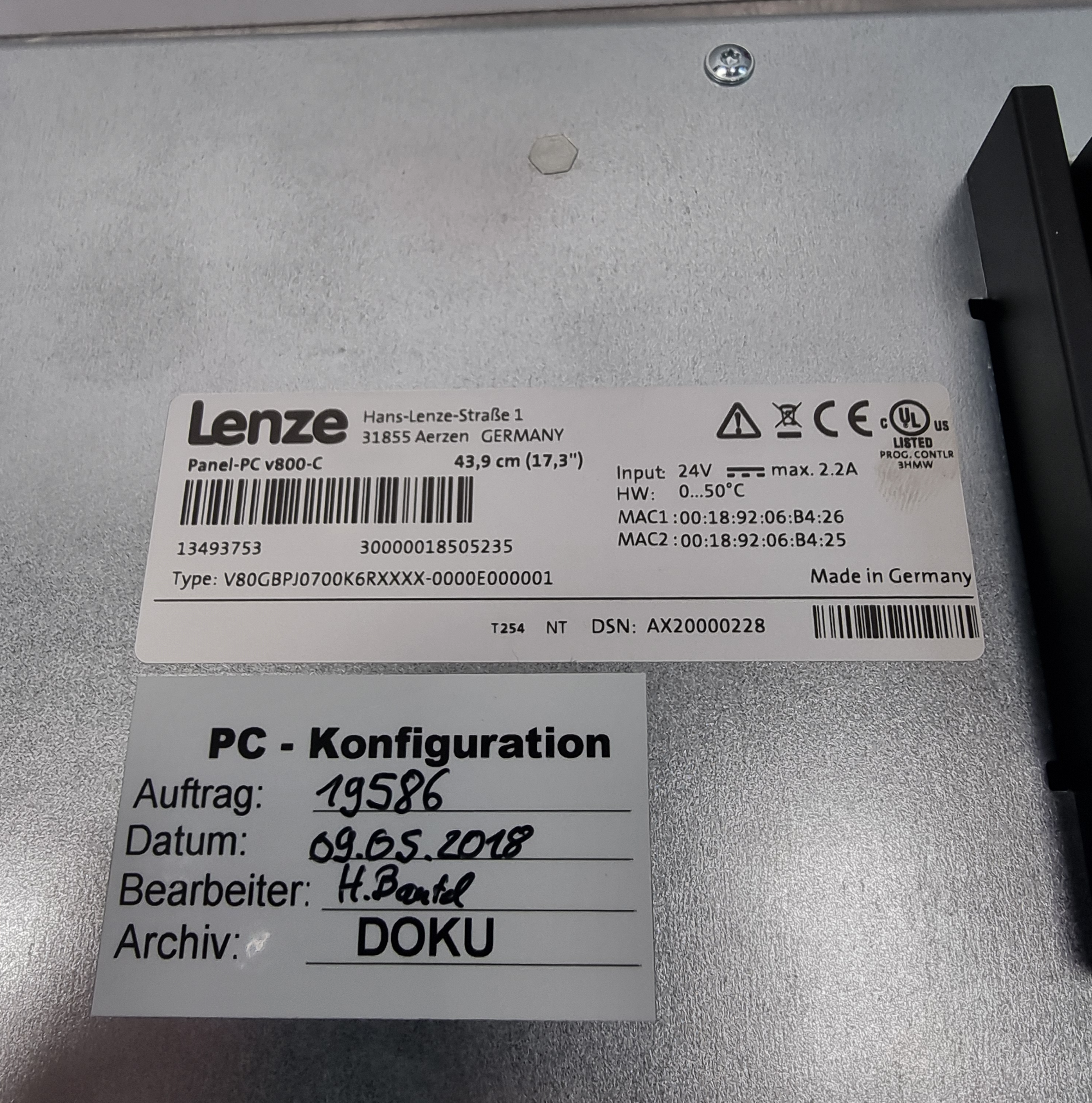 Used Lenze Panel PC V800-C 17.3" / 43.9cm HMI | V80GBPJ0700K6RXXXX