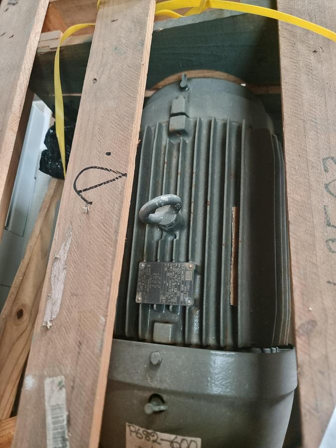 WEG W21 Severe Duty Electric Motor | 15kW / 20HP | 2930 RPM | 256TC Frame