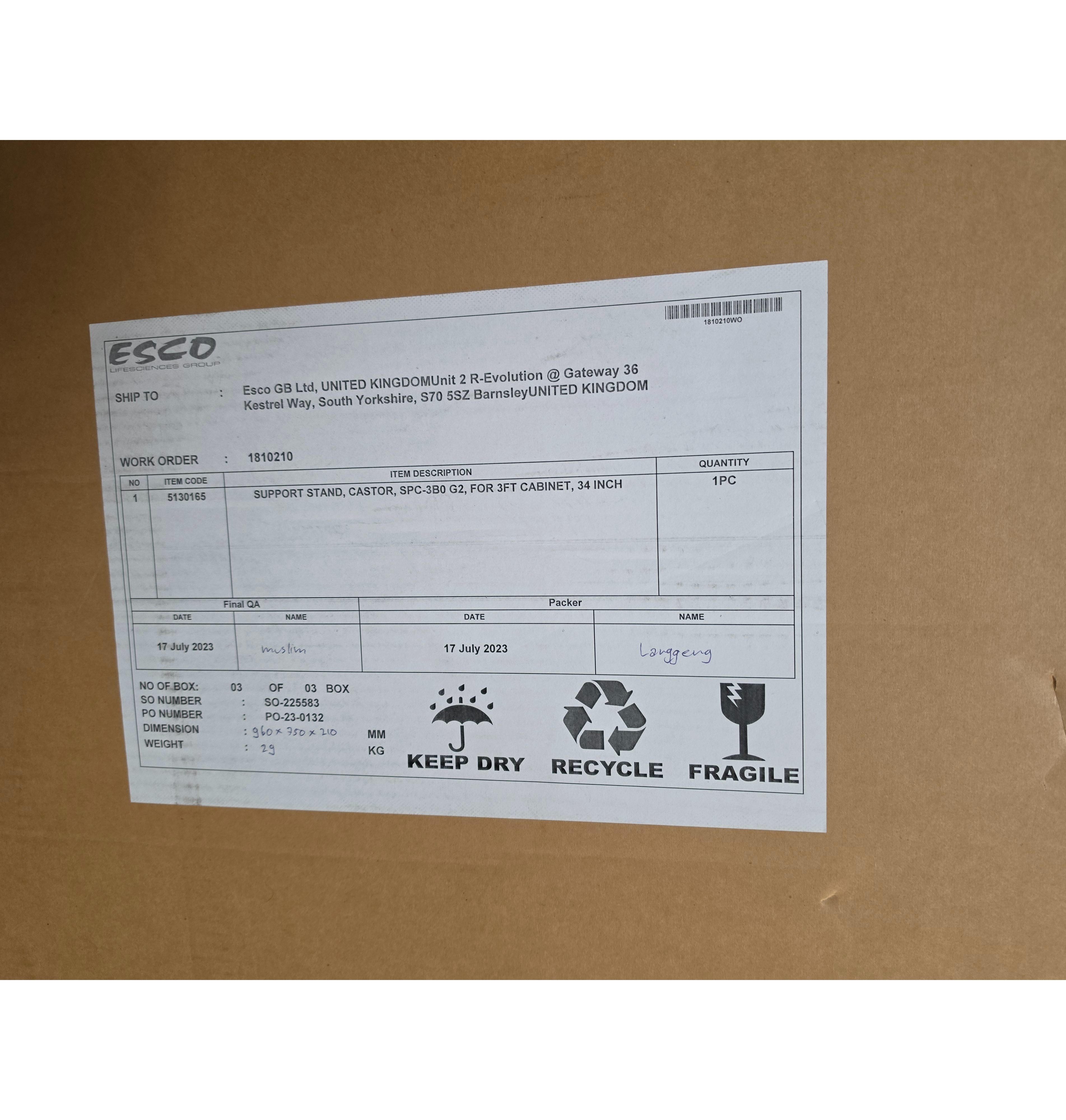 ESCO Airstream Gen 3 Vertical Laminar Flow Cabinet Type: LVG-3AG-F8