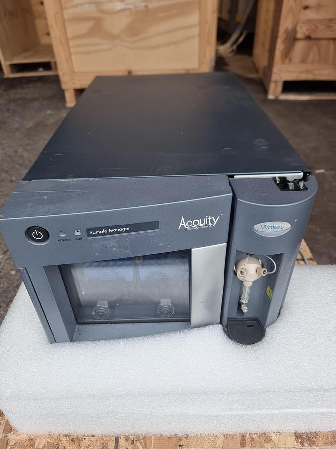 Used Waters Acquity UPLC Sample Manager | P/N: 186015006