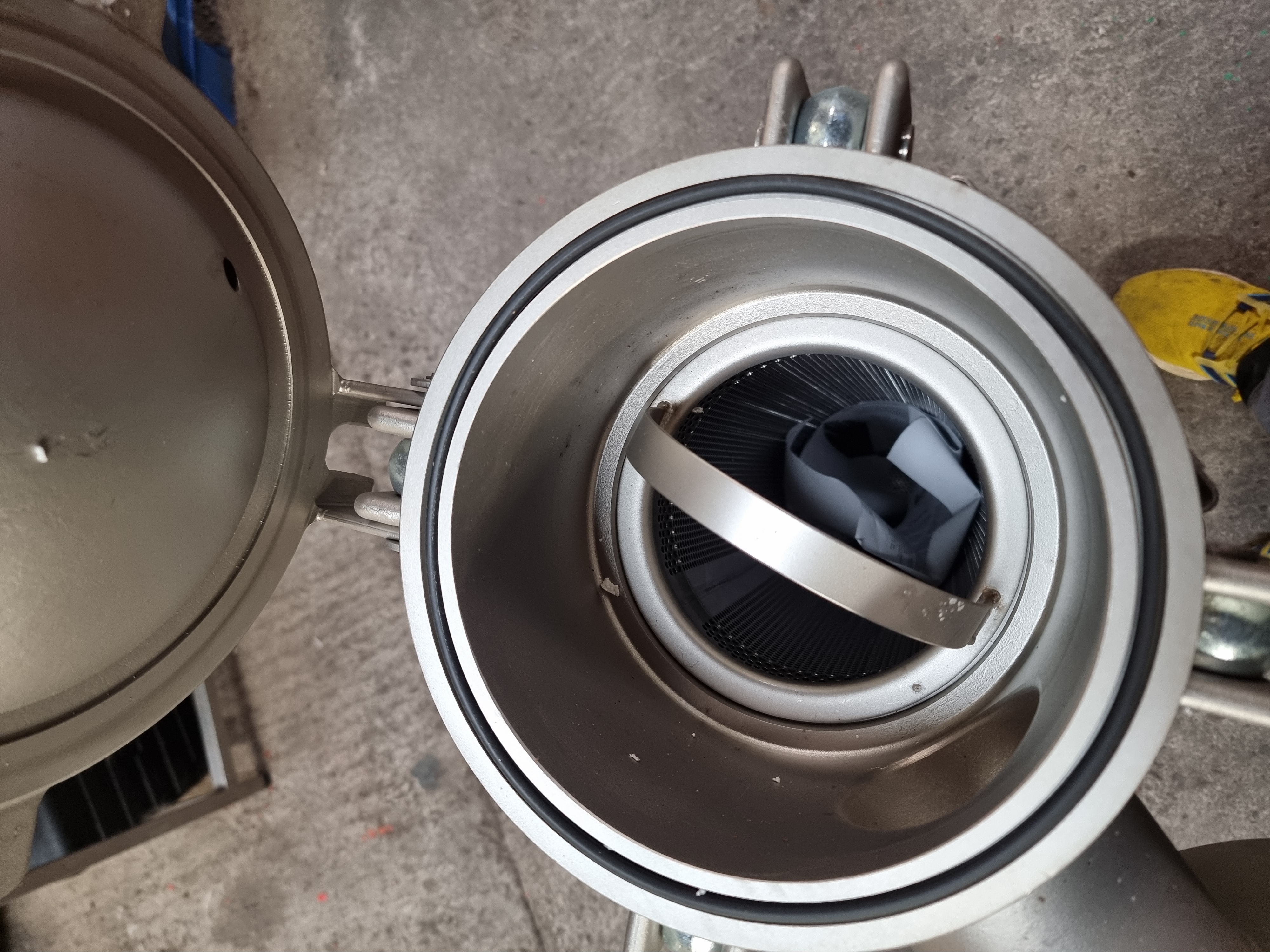 Used Hayward SBF-0102-AD10-080D Sideline Bag Filter Housing | 10 Bar