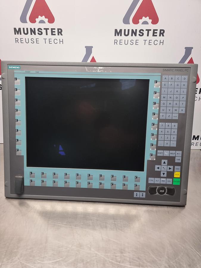 Used Siemens Simatic HMI IPC677C | 6AV7893-0BE00-1AB0 | Version: 14