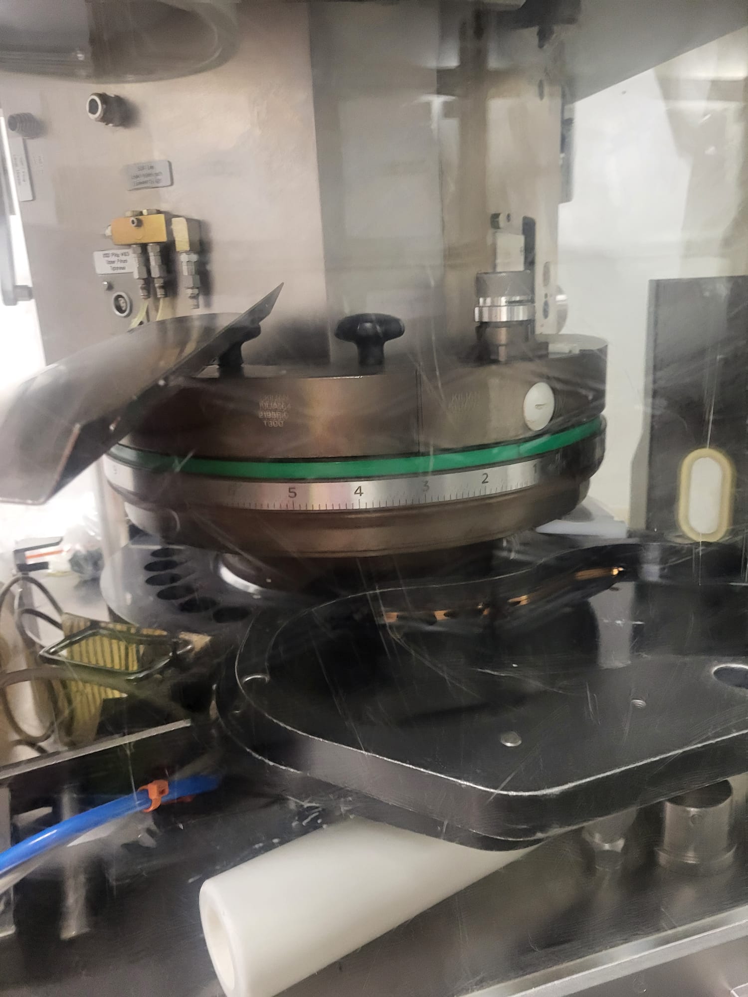 Used Killian S250 Tablet Press