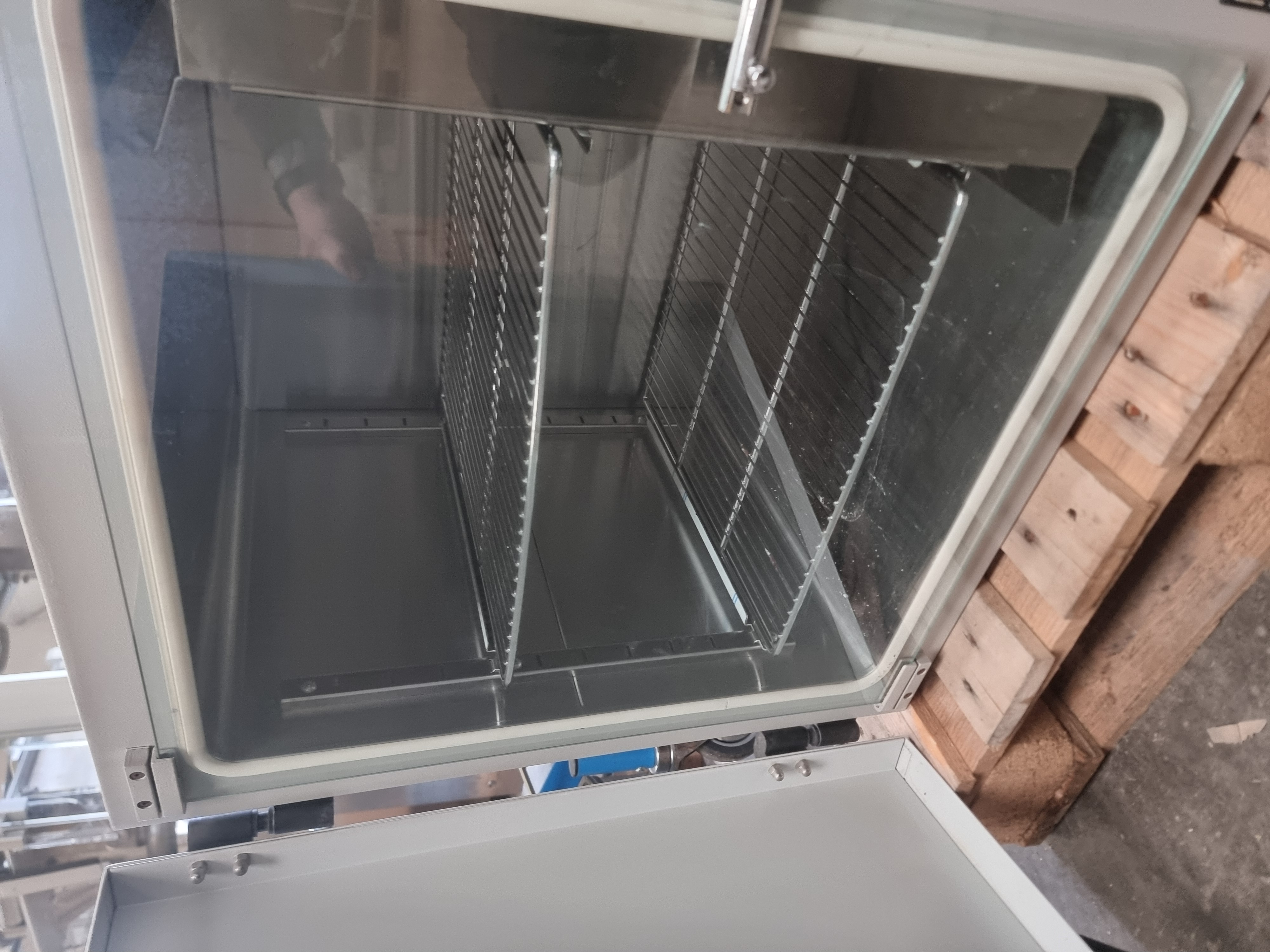 Used Gallenkamp IPR075.XX1.5 Forced Air Incubator 