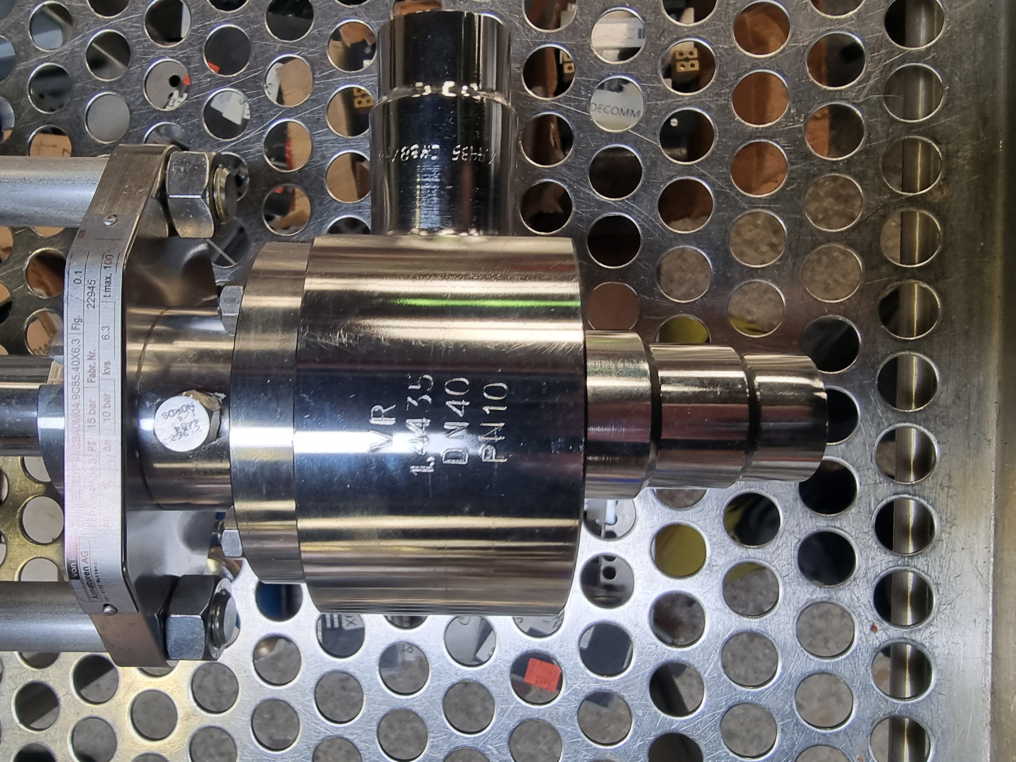 von Rohr Armaturen AG Sterile Control Valve VELG10F49CBA0M04