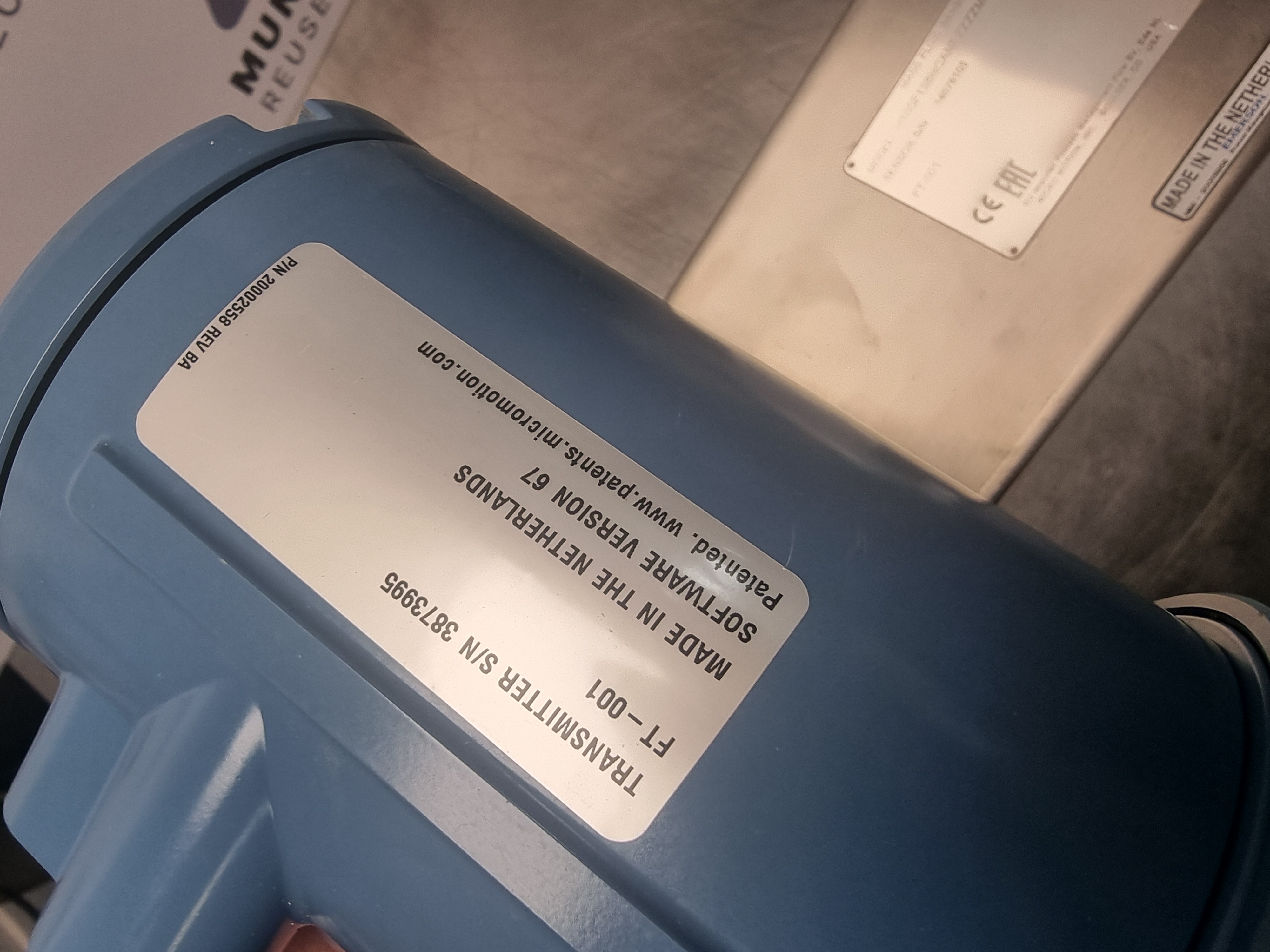 Used Micro Motion H100F138NCANEZZZZMC Mass Flow Sensor c/w 2700 Transmitter | 1" Tri Clamp