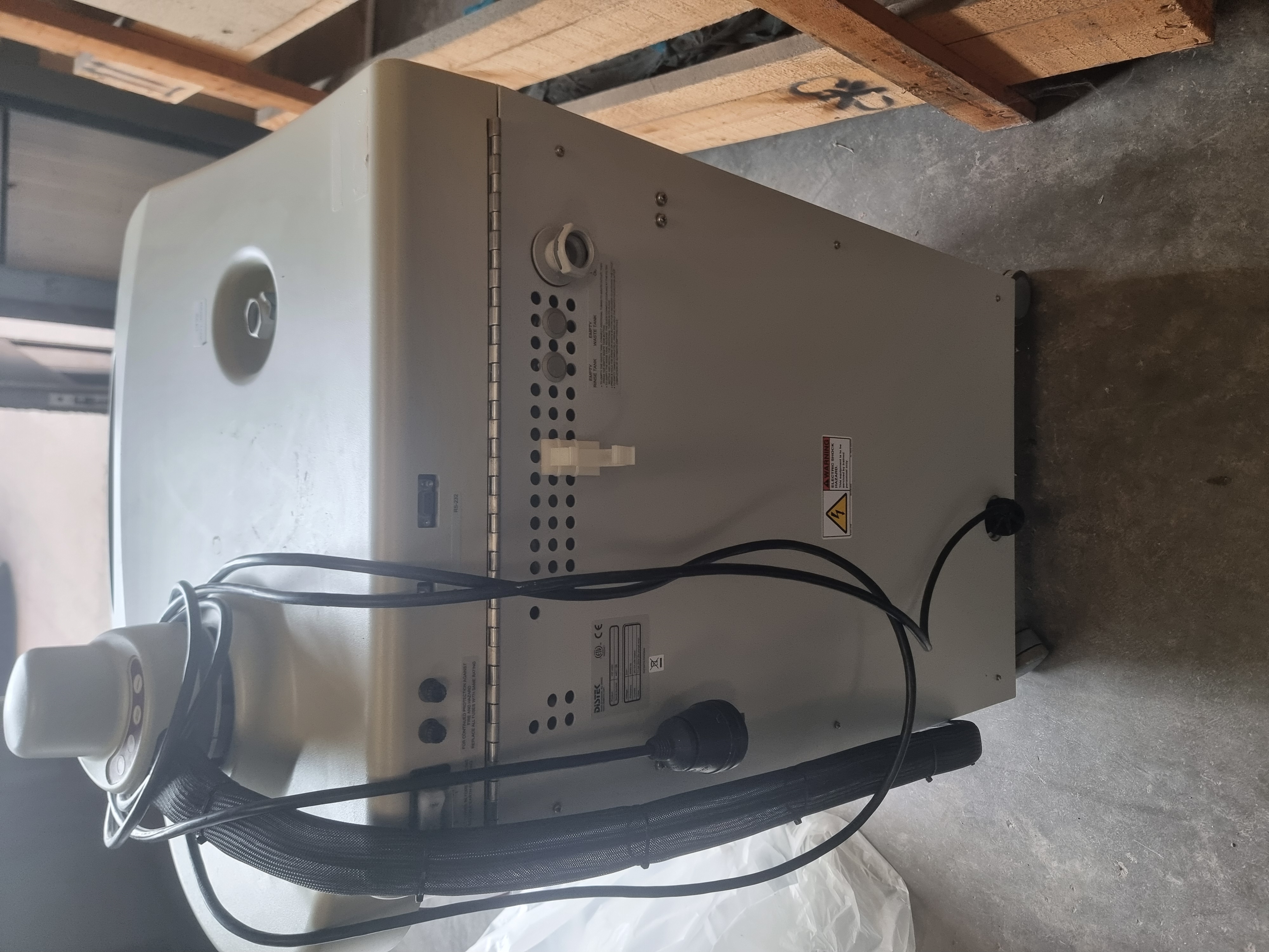 Used Distek VIP 4400 Dissolution Vessel Washer