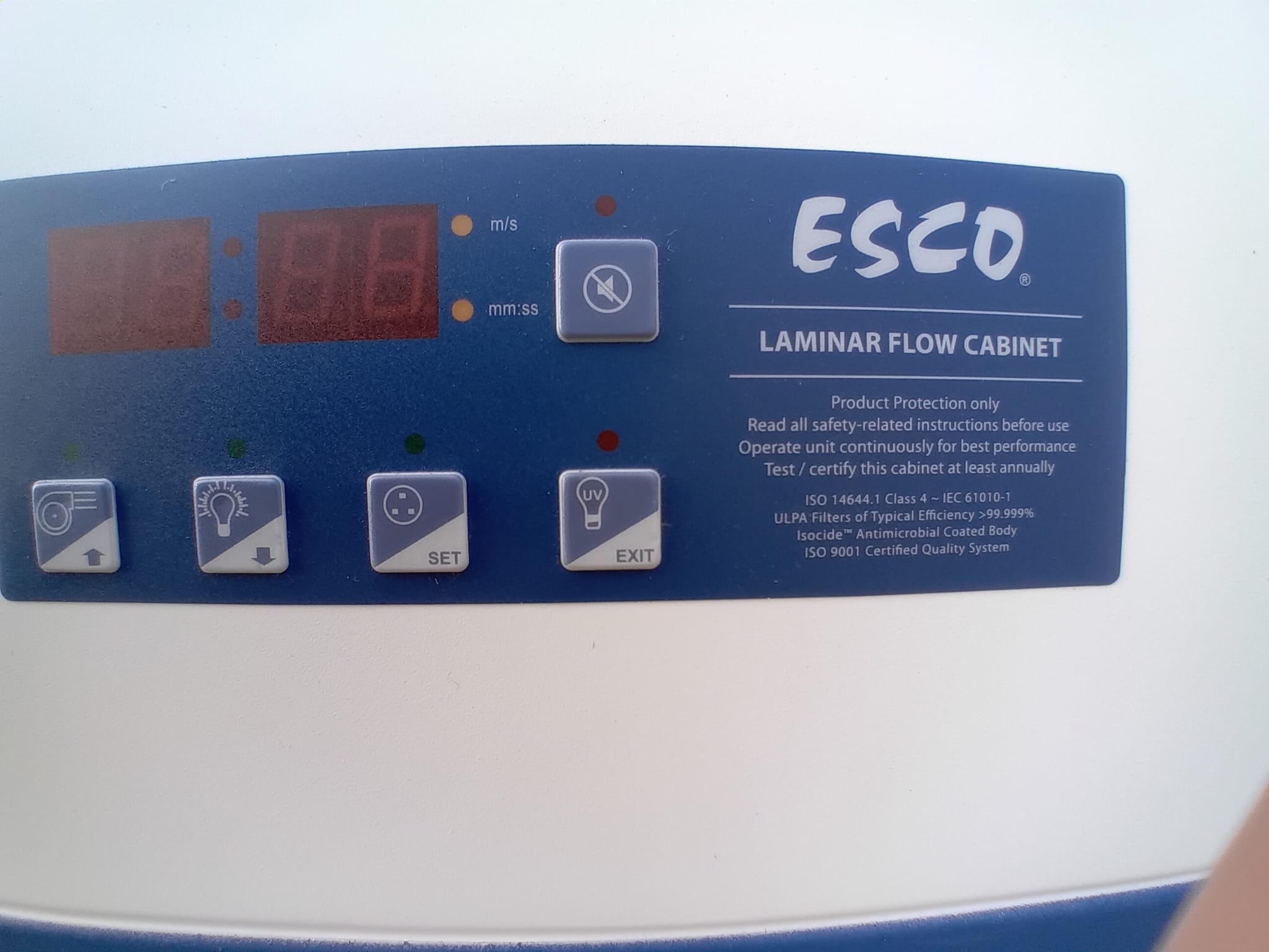 Used Esco Laminar Flow Cabinet