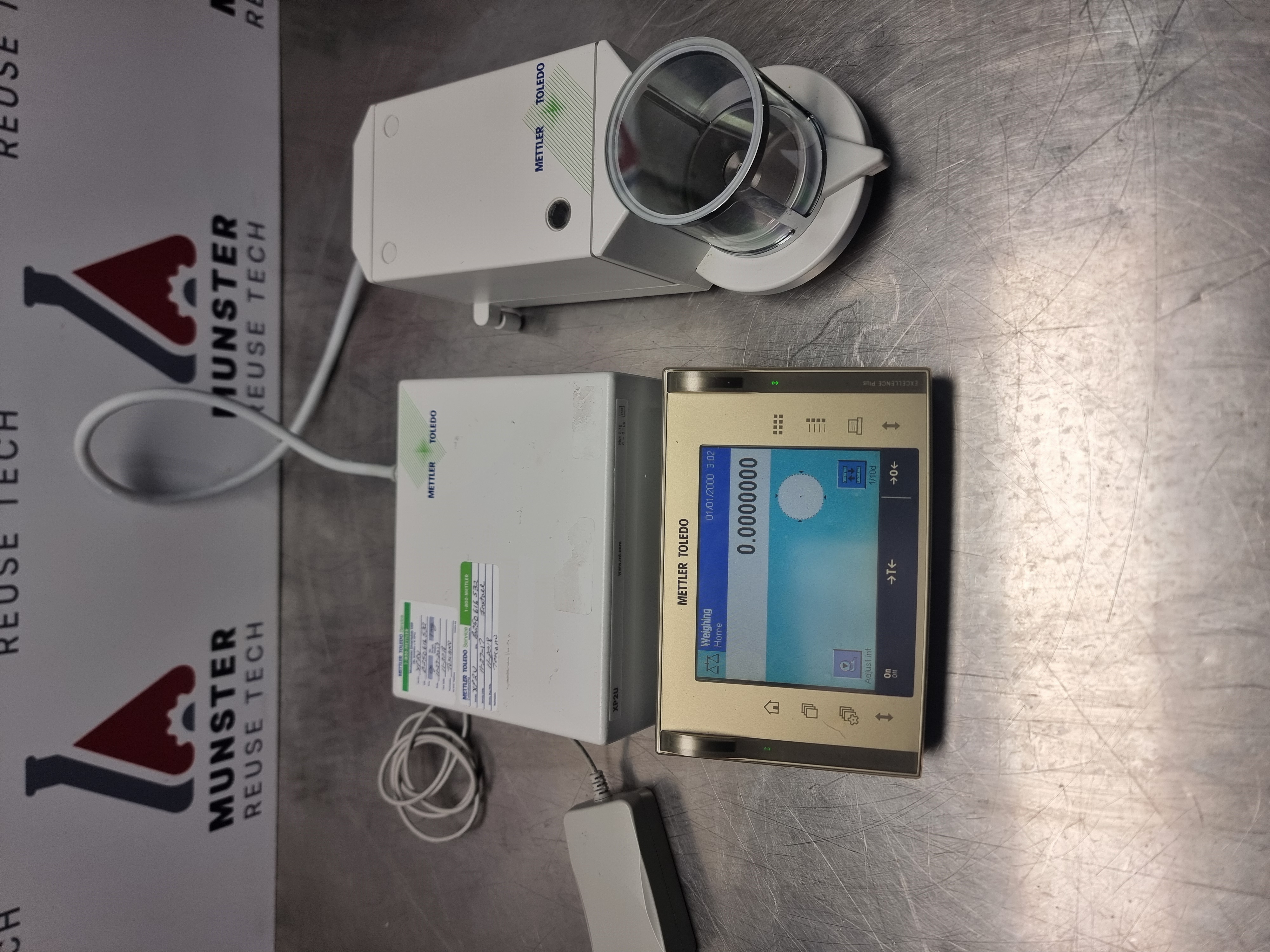 Used Mettler Toledo XP2U Ultra Microbalance | Max 2.1g / d=0.1ug