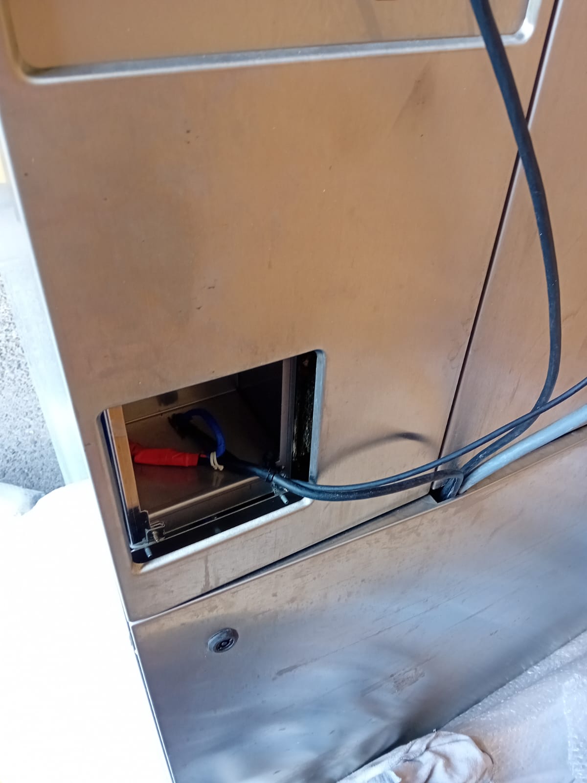 Used MIELE G7824 Sterilization Tool