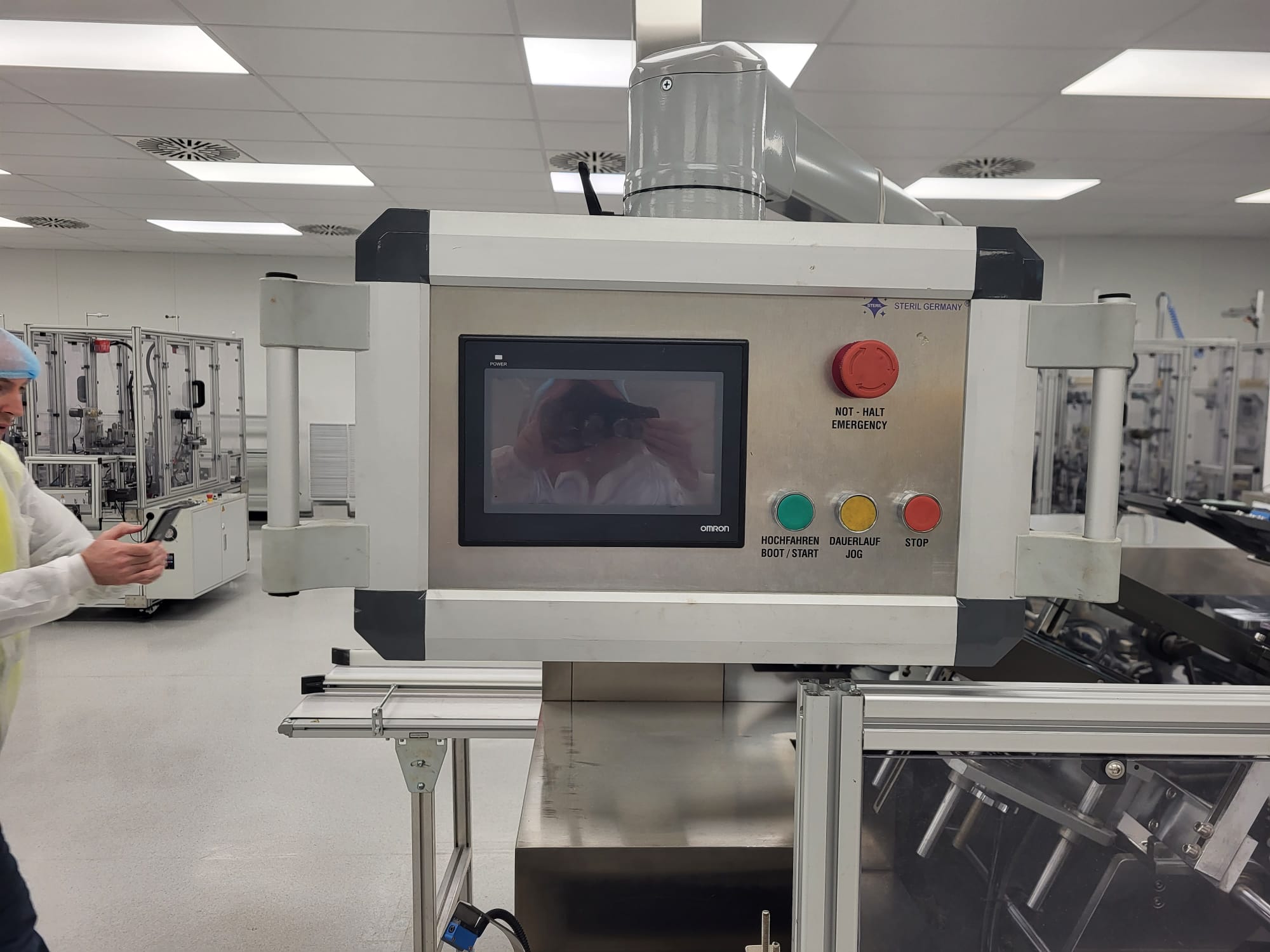 Used Complete Face Mask Manufacturing Line